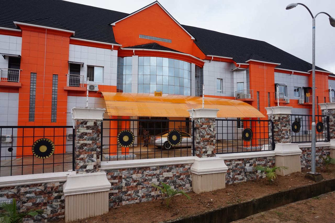 Aenon Suites Oshogbo Buitenkant foto