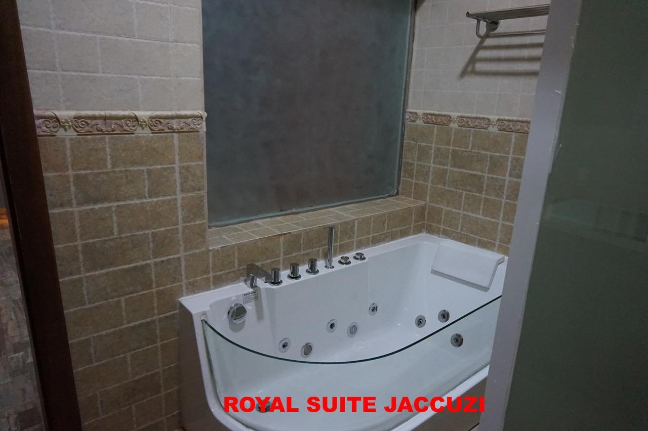 Aenon Suites Oshogbo Buitenkant foto